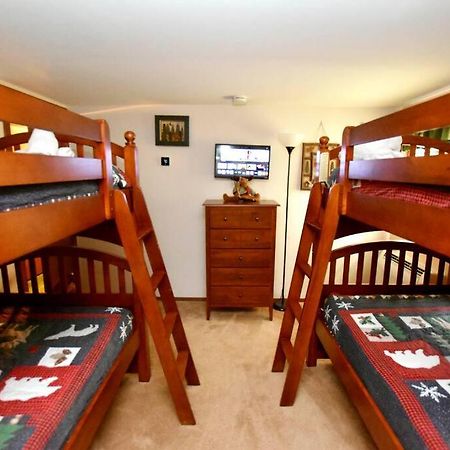 3-Bedroom Vacation Home Steps To Camelback Ski Area Ski-In Ski-Out Crescent Lake Εξωτερικό φωτογραφία