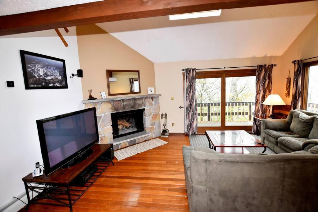 3-Bedroom Vacation Home Steps To Camelback Ski Area Ski-In Ski-Out Crescent Lake Εξωτερικό φωτογραφία